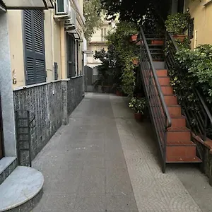 capodichino-apartment-127-20.hotels-amalfi.com/